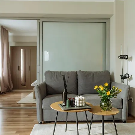 Apartment Light-filled Haven *